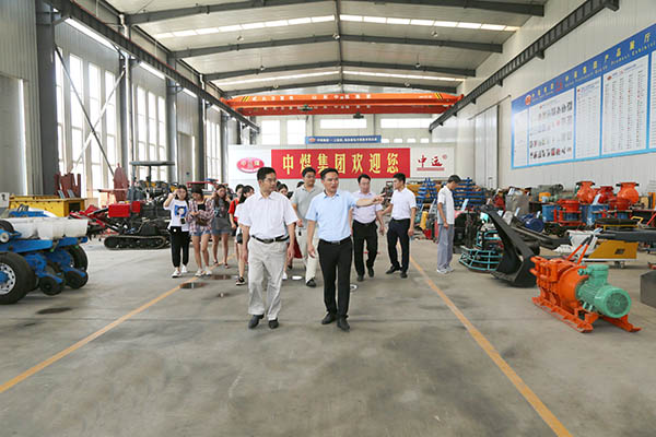 Warmly Welcome Outstanding Graduates Of Zaozhuang Science And Technology Vocational College To Visit China Coal Group